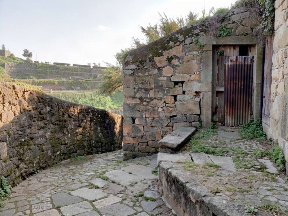 Fonte do Caco, Porto