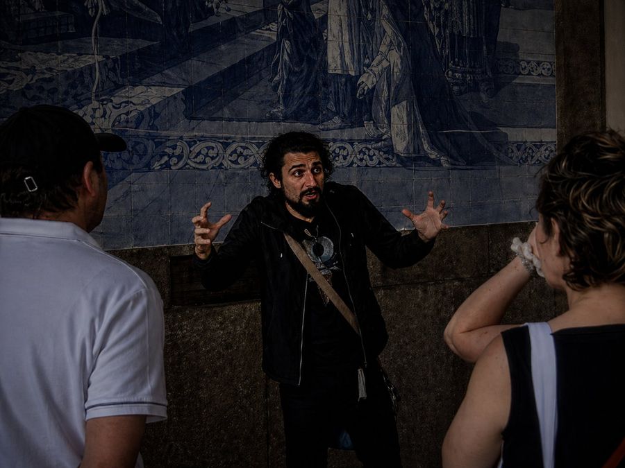 Dark Side of Porto: Ghosts, Crimes & Legends Walking Tour