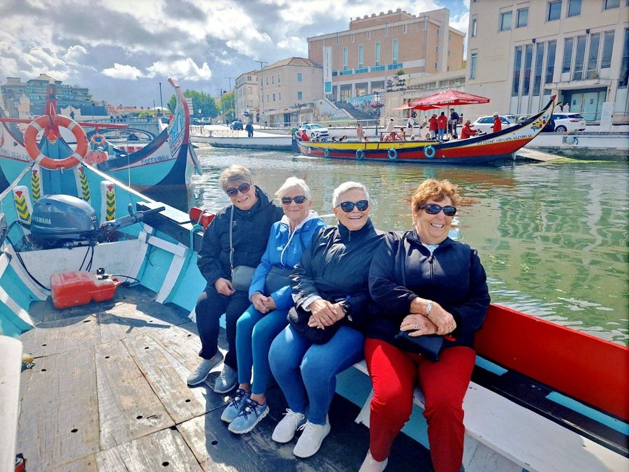 From Porto: Aveiro & Costa Nova Small-Group with Boat Cruise