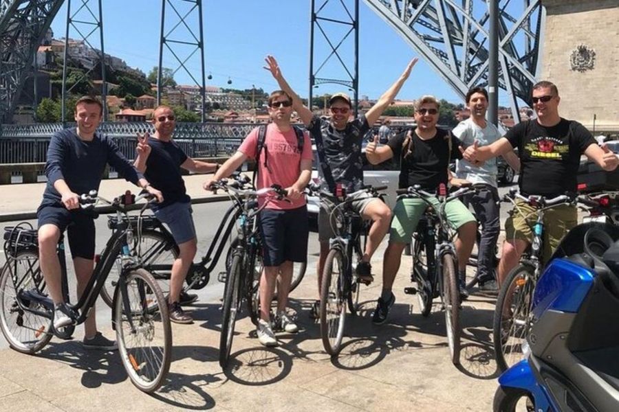 Porto: Bicycle Rental
