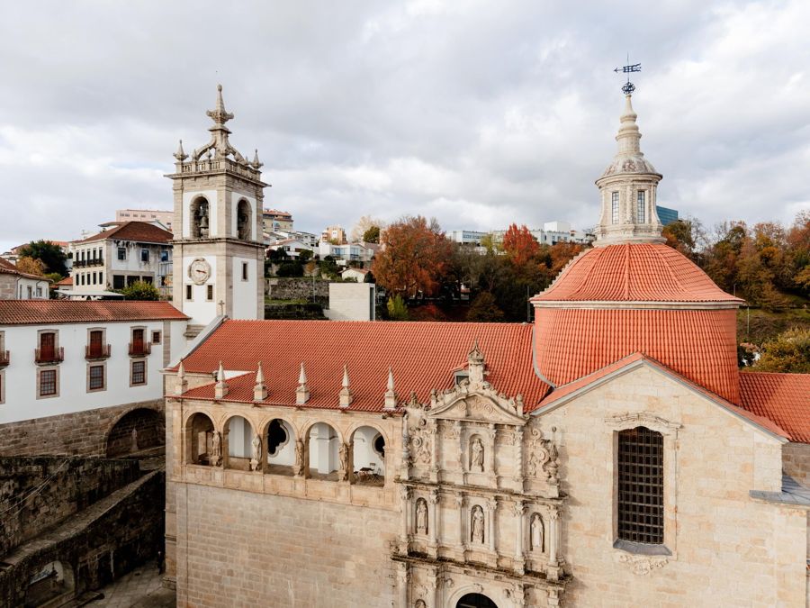 Porto: Douro Valley & Amarante Wine, Food & River Tour