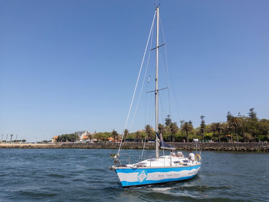 Porto: Sunset Cruise with Welcome Drink in a Sailboat