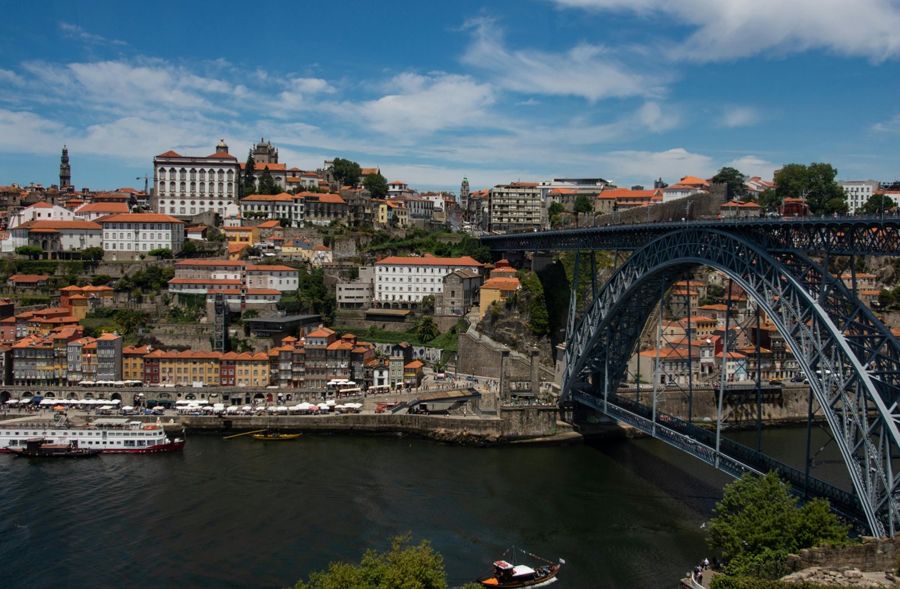 Porto Tour Guidato a piedi (Opzionale Degustazione 3 Vini)